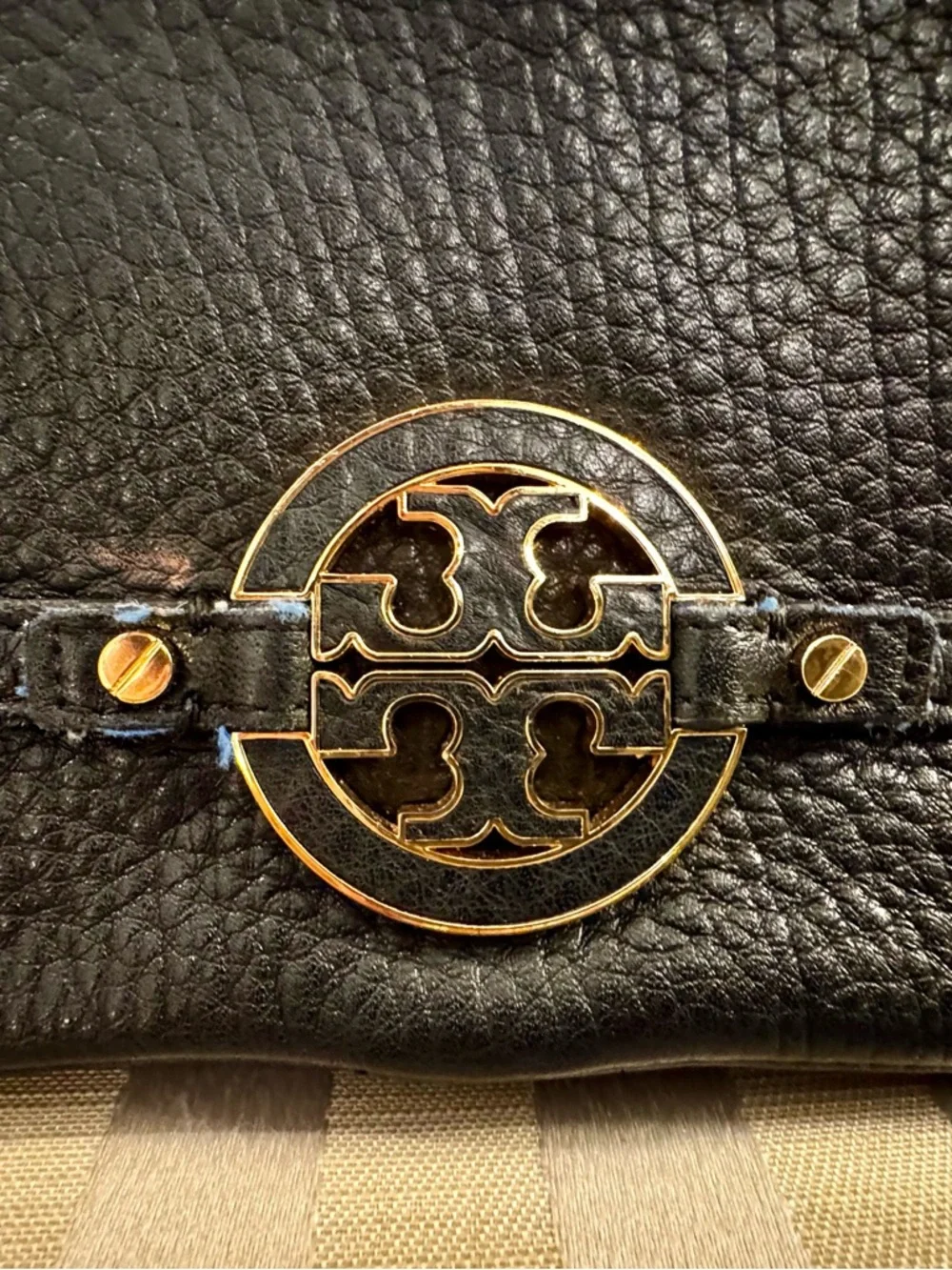 Vintage Tory Burch Black Pebbled Leather Chain-Trim Clutch with Gold Logo - Picture 2 of 6